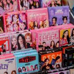 Albums de k-pop - crédit photo : Octavio Parra via Shutterstock
